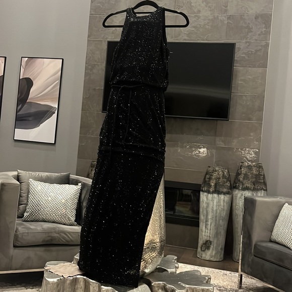 COPY - A simple Grecian style fully beaded jet black gala gown by VICTORIA size… - Picture 1 of 17